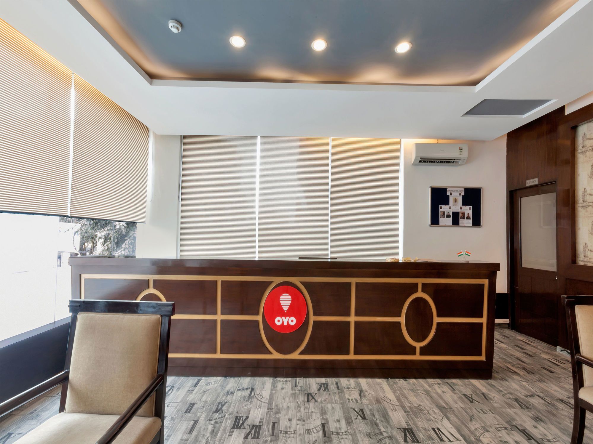 Oyo 9841 The Vivir 1 Hotel Ноида Екстериор снимка